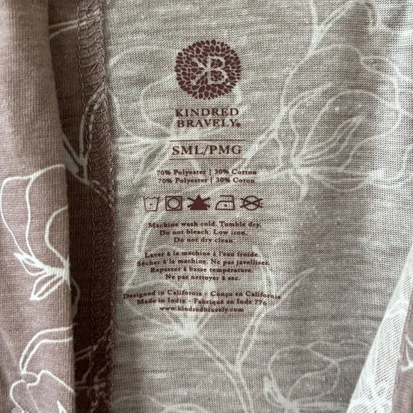 Kindred Bravely Universal Labor & Delivery Gown Lilac Bloom Size S/M/L - Picture 6 of 9